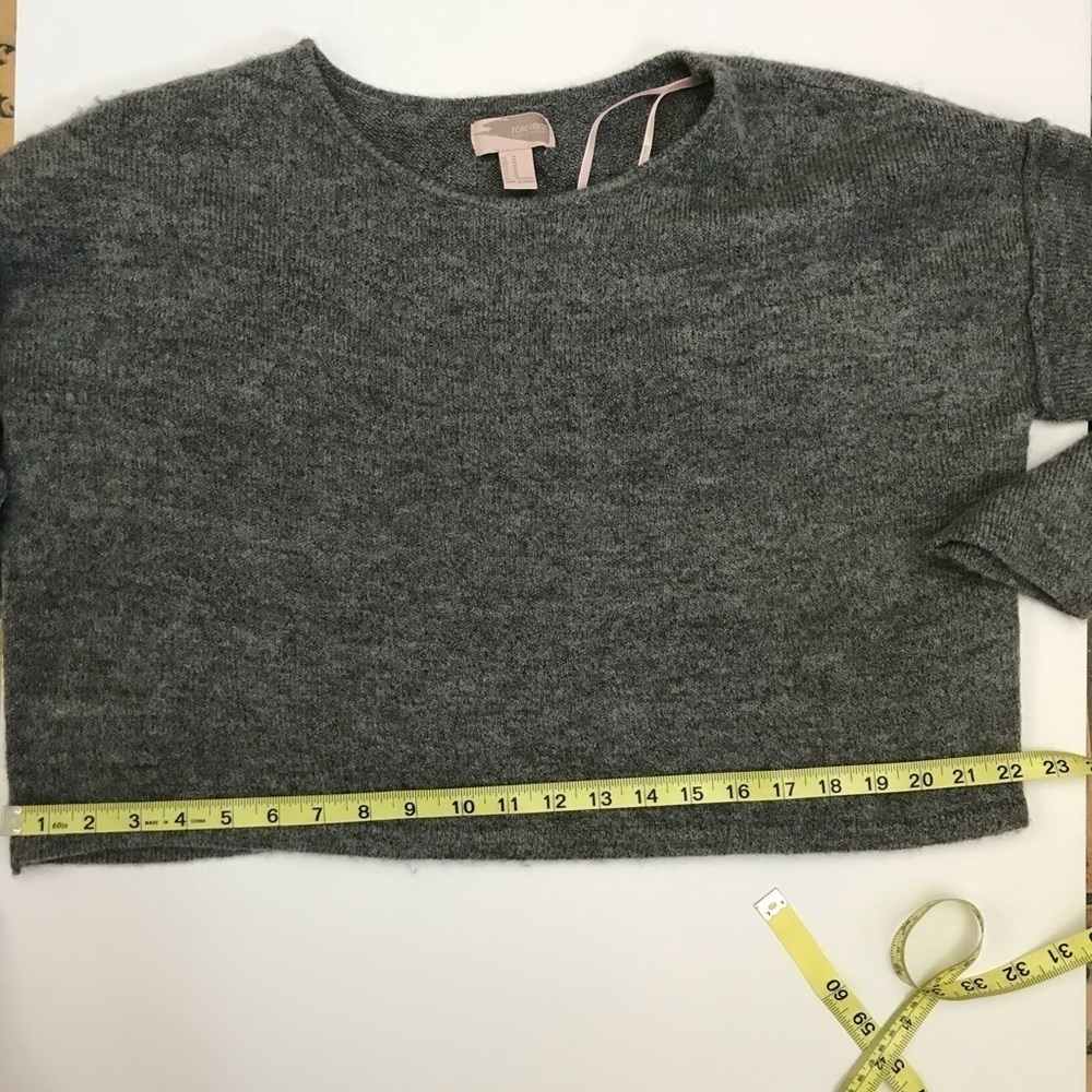 Cropped sweater - Picture 6 of 8